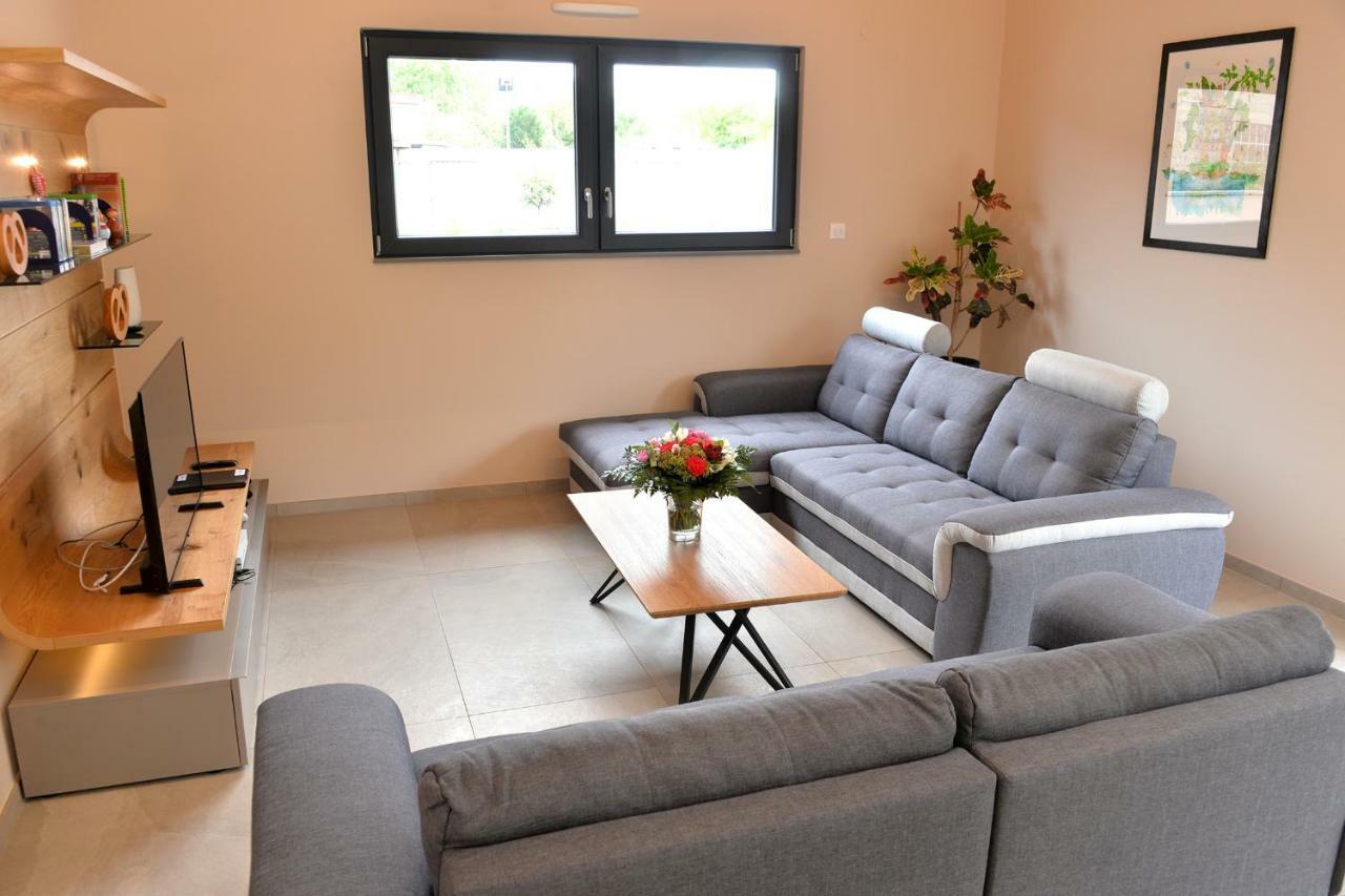 De Munt'z Spa, Sauna, Piscine, Proche De Colmar Muntzenheim